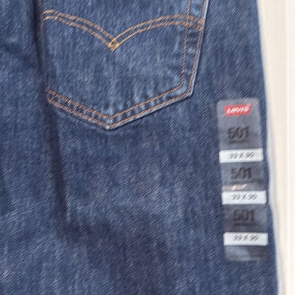 #2 levis - Picture 5 of 8